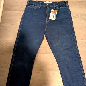 Signature by Levi Strauss & Co. Women's Heritage High Rise Straight Jeans 16